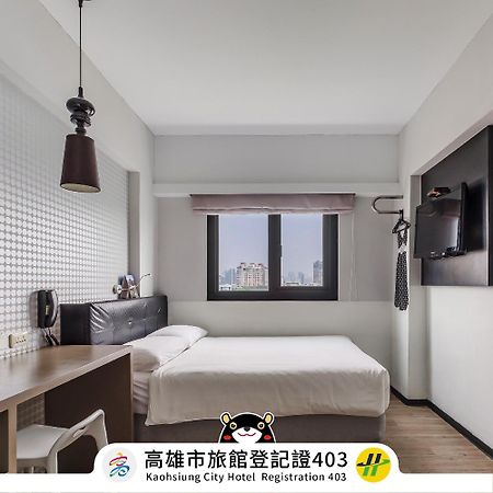 Check Inn Express Kaohsiung Love River Экстерьер фото