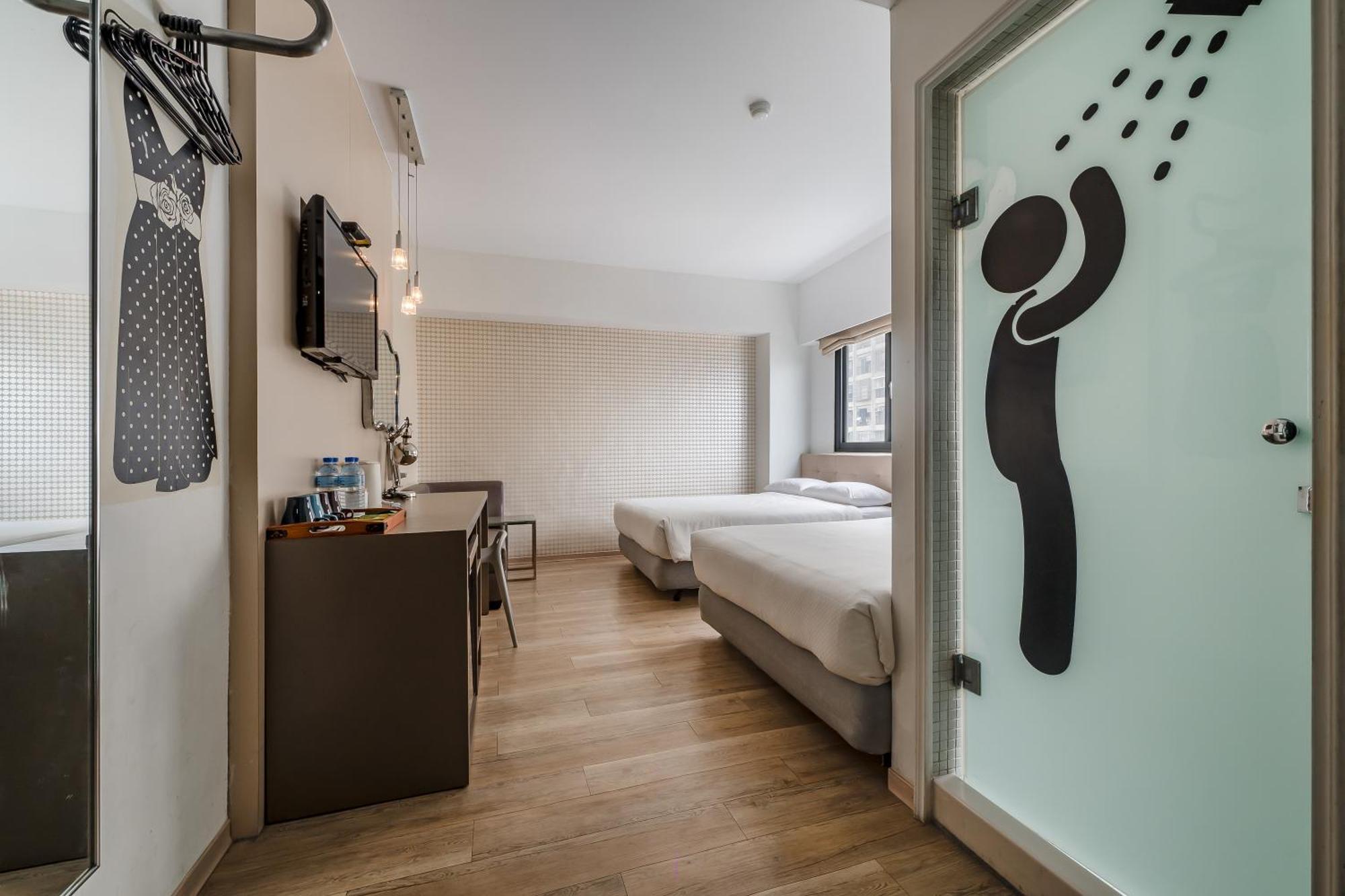 Check Inn Express Kaohsiung Love River Экстерьер фото